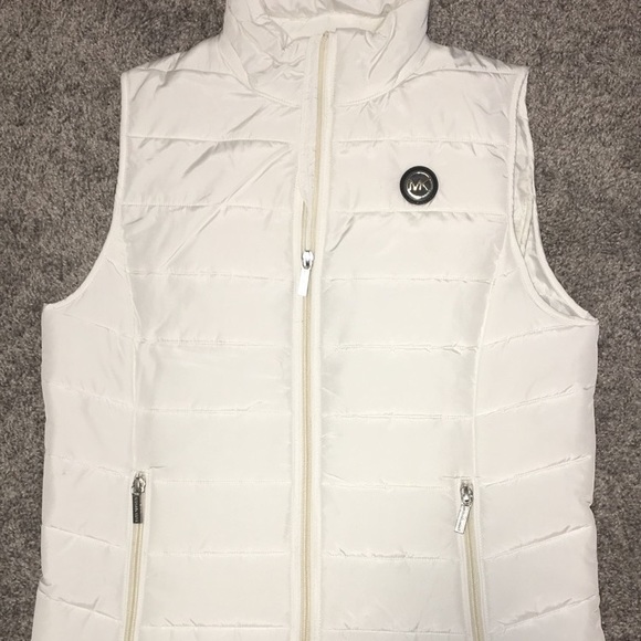 White Michael Kors vest - Picture 1 of 6