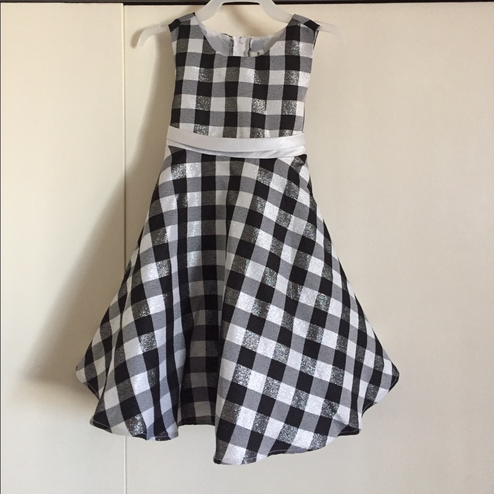SOLD Toddler Party 👗 Dress! - Picture 2 of 3