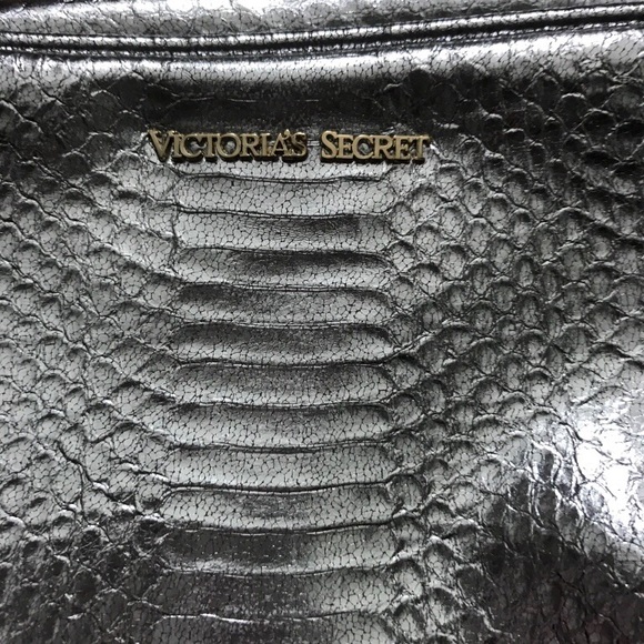 Victoria secret purse - Picture 1 of 2
