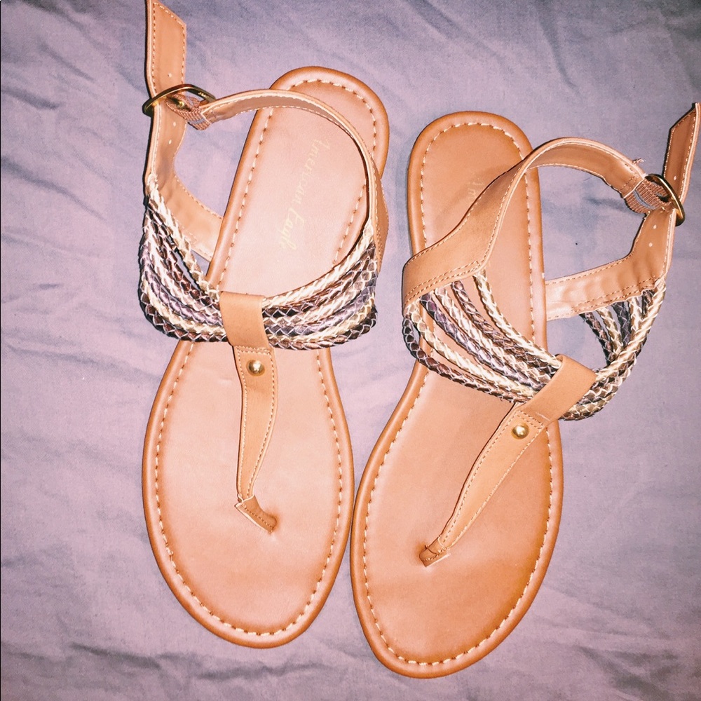 NWOT SANDALS