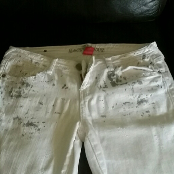 Capris - Picture 2 of 4