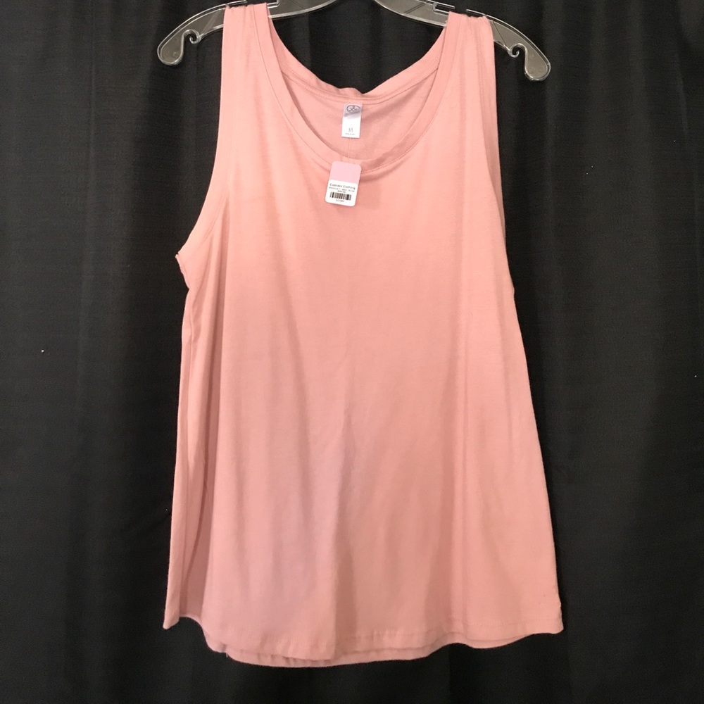 Medium muscle t in rose