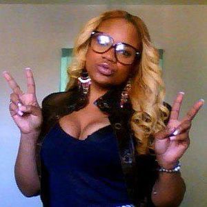 Meet your Posher, Lee