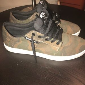 Camo supras