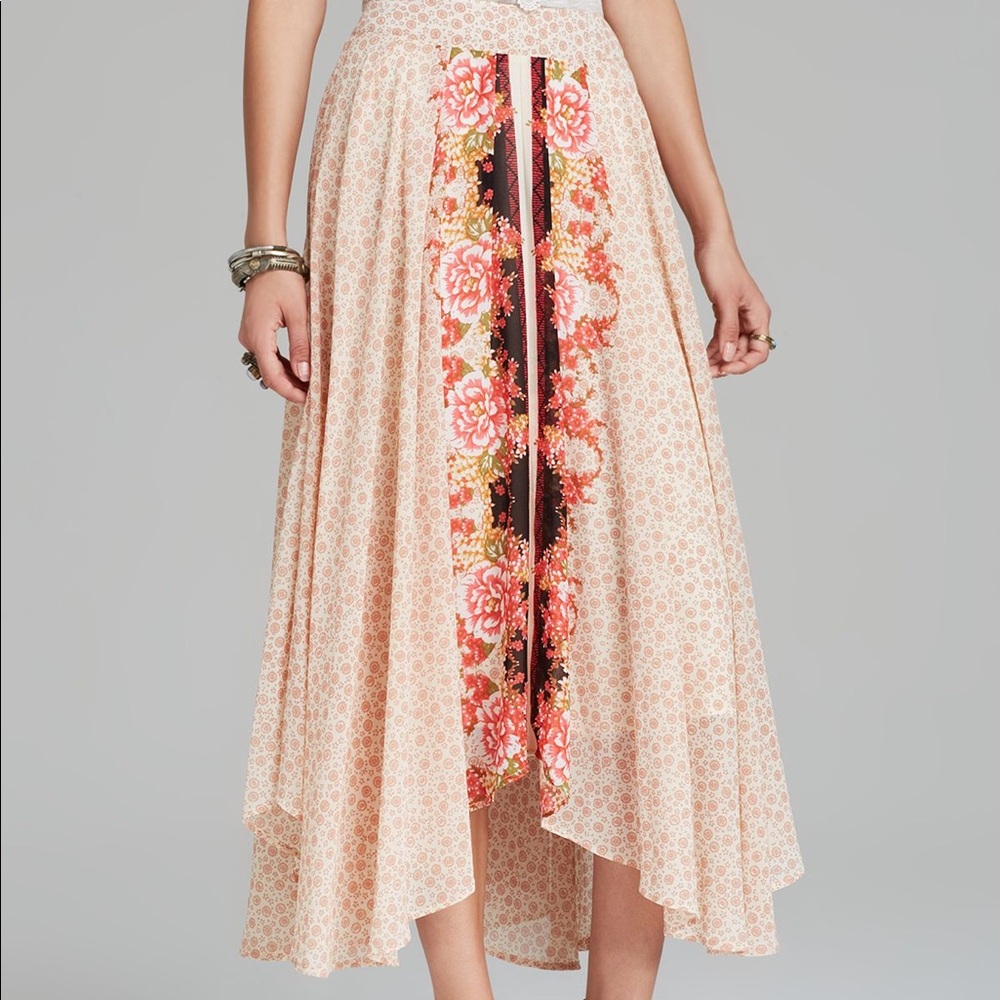 SOLD *!Maxi Floral Skirt