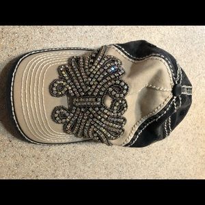 Olive & Pique Hate from: BUCKLE