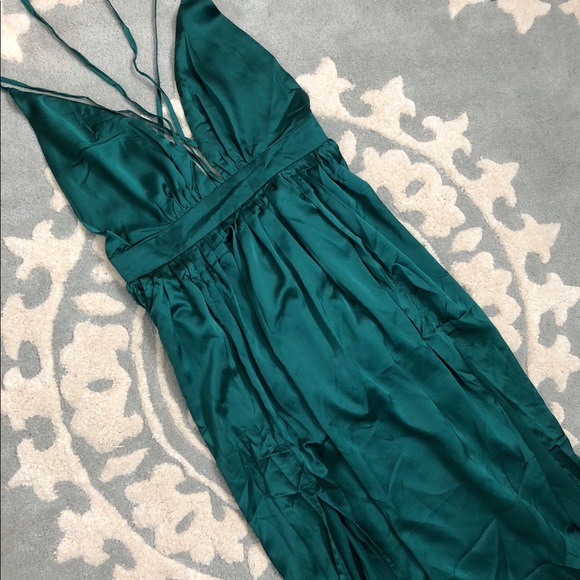 Emerald Floor Length Flowy Gown - Picture 2 of 6