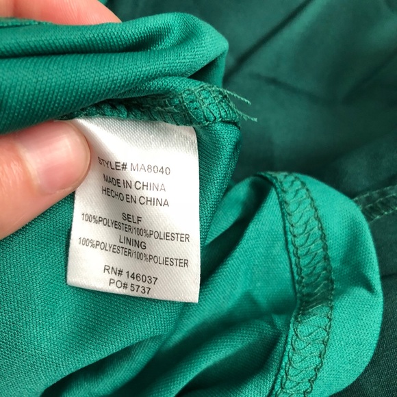 Emerald Floor Length Flowy Gown - Picture 6 of 6