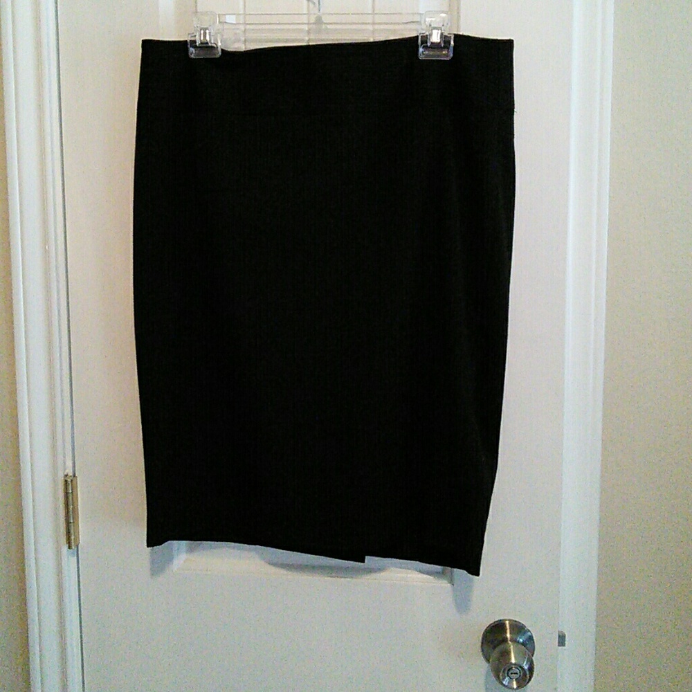 Express Black pencil skirt