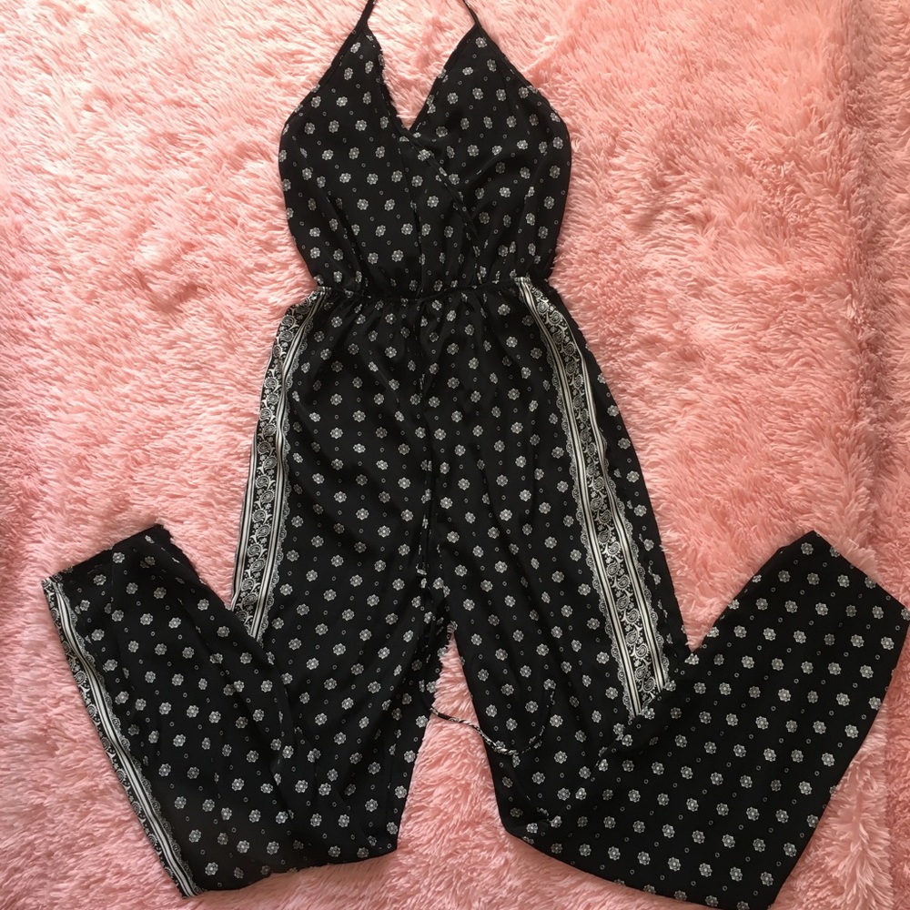 Halter Freeway Black Jumper