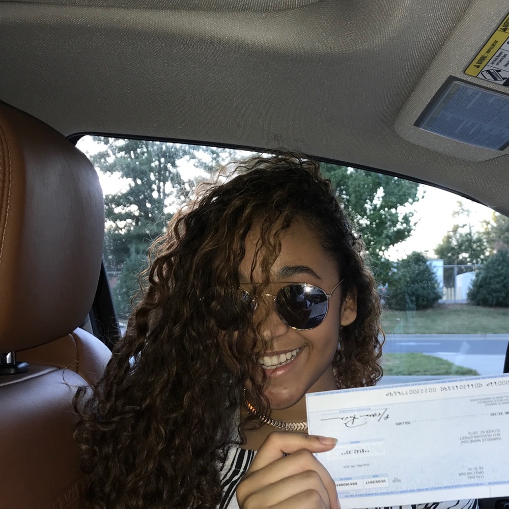 Meet your Posher, Gaby