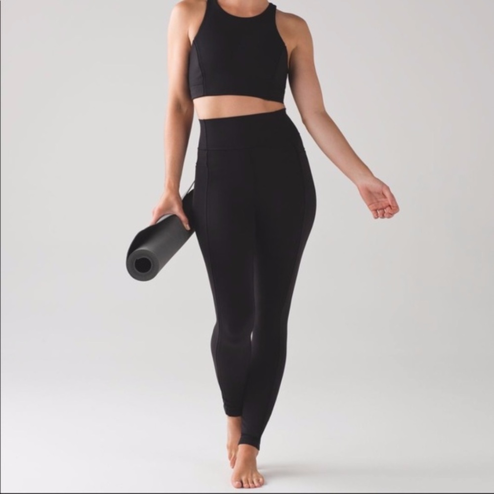 Lululemon Simply Bare Tight - Black - Size 4