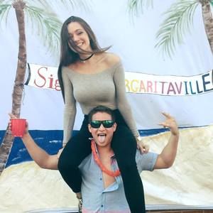 Meet your Posher, Noah