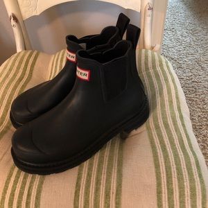 Hunter Chelsea boots