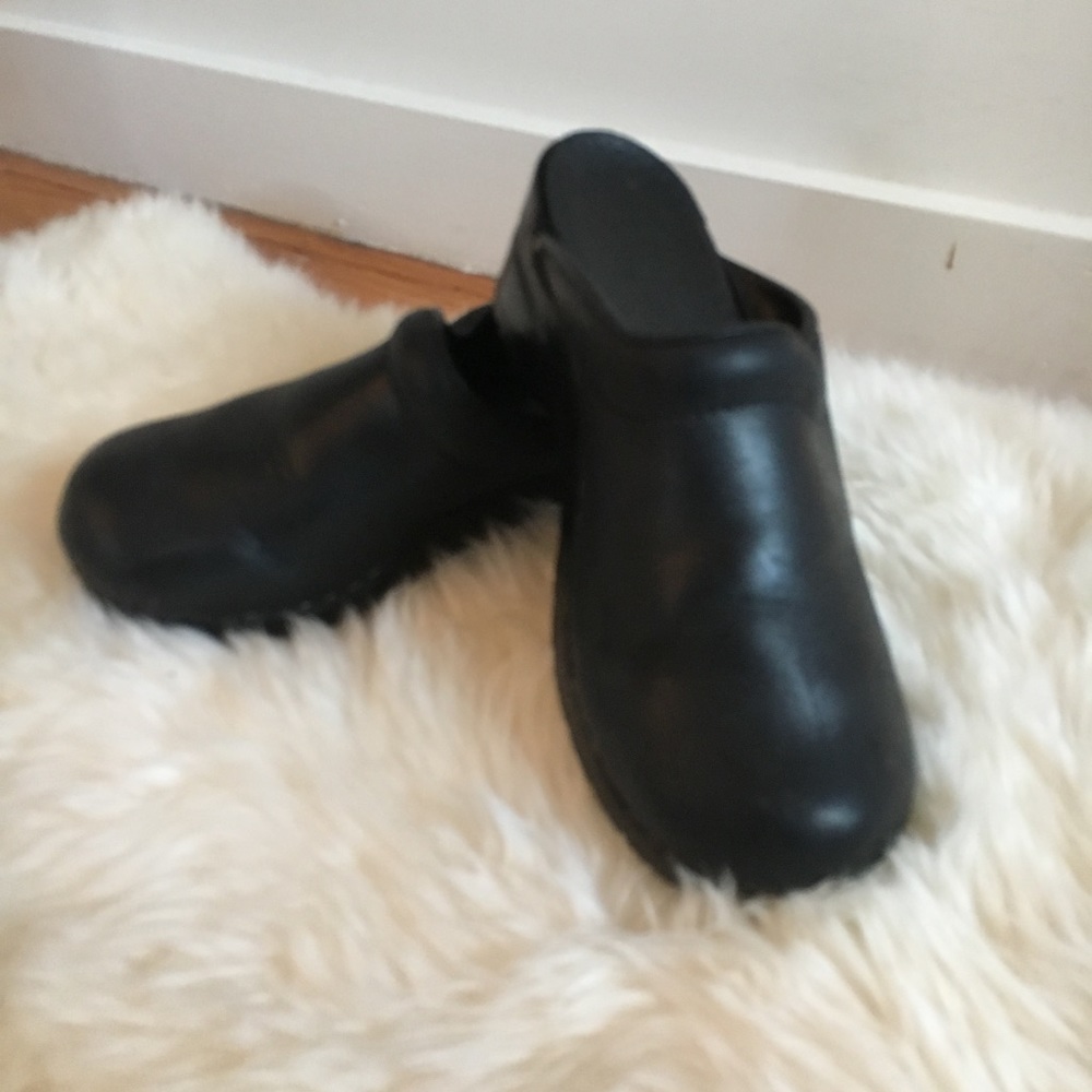 Dansko Black Clogs in size 7
