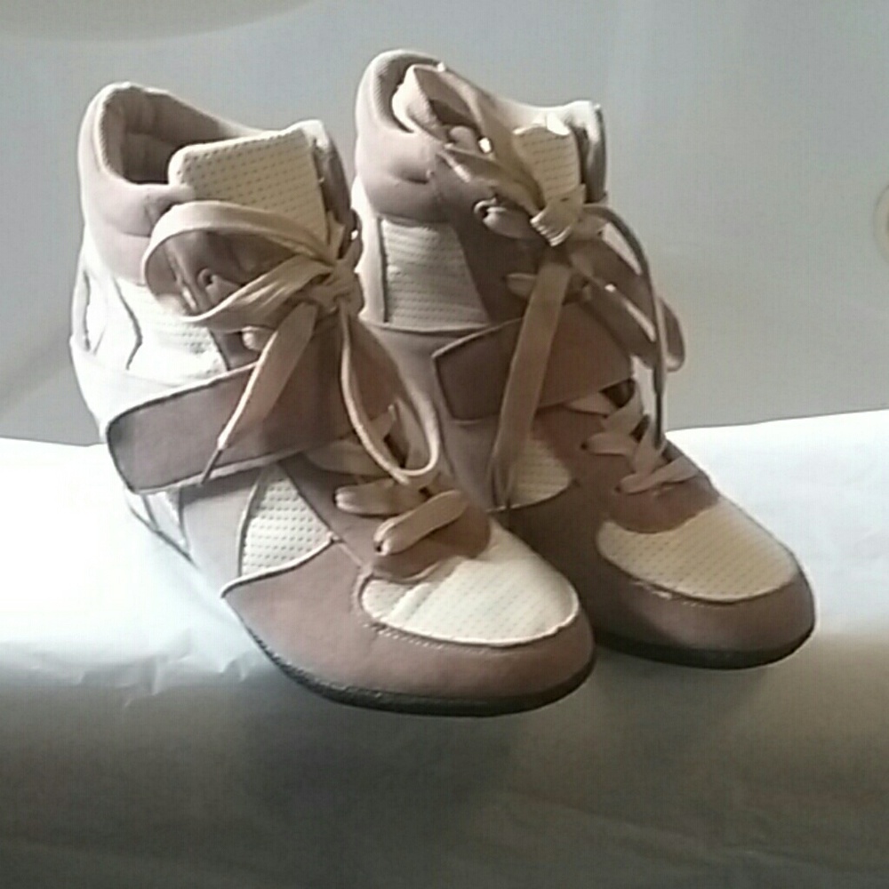 Rue 21 boots