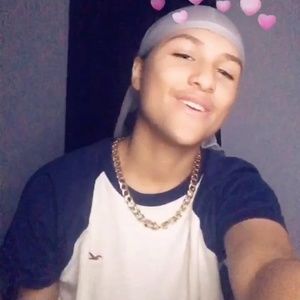 Meet your Posher, Derek