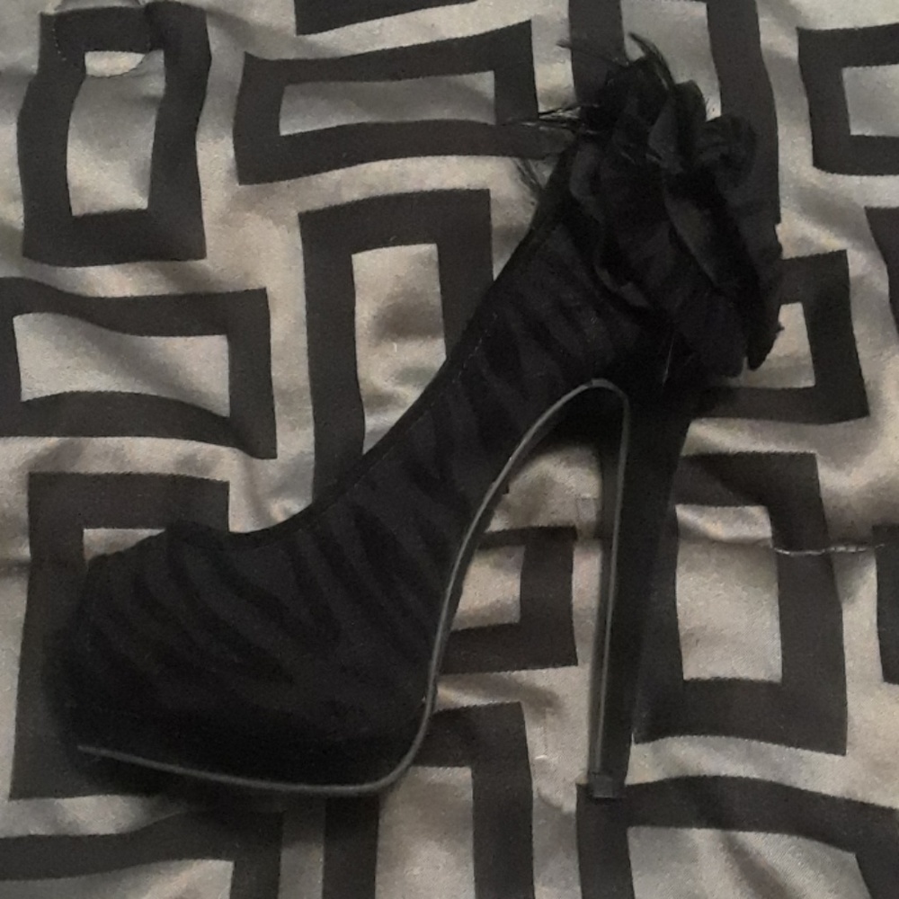 Stilletos