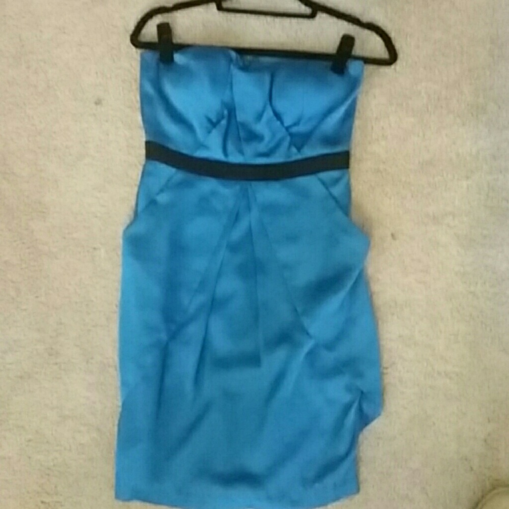 Vince Camuto azure blue cocktail dress