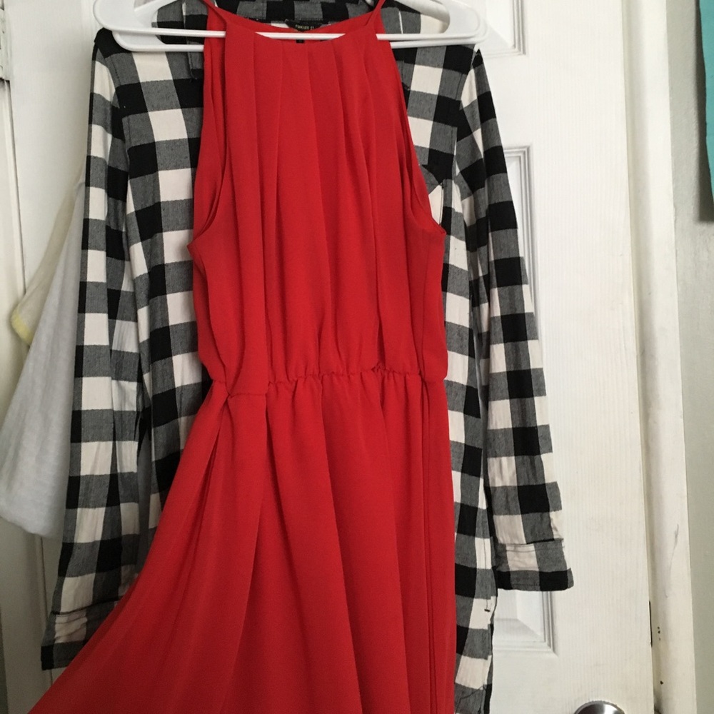 SOLD⭕️ Red Dress M/L  💄👠 Offers welcome🎈