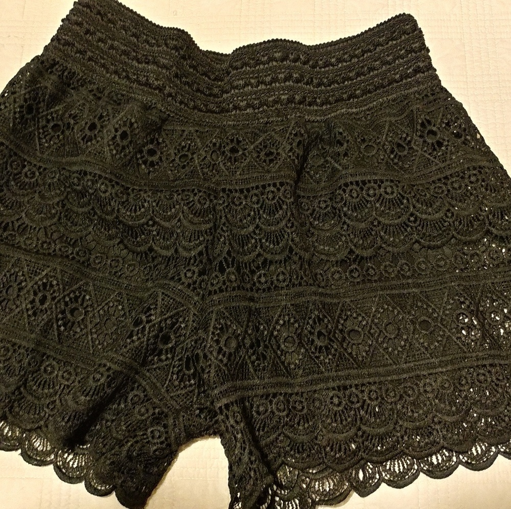 Lace shorts