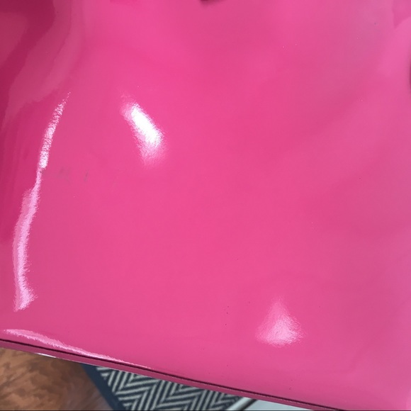 ✨PINK PATENT LEATHER D&B BAG✨ - Picture 6 of 8