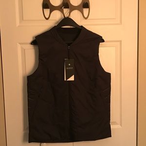 lululemon Surge Thermo Men's Vest in Black - XL