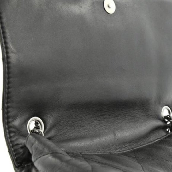 Chanel Quilted Flap Handbag - Picture 3 of 8