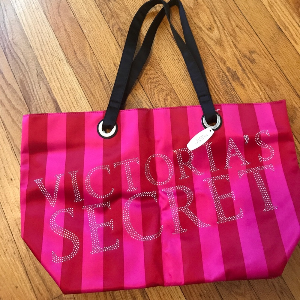 NWT ✨Victoria’s Secret tote ✨