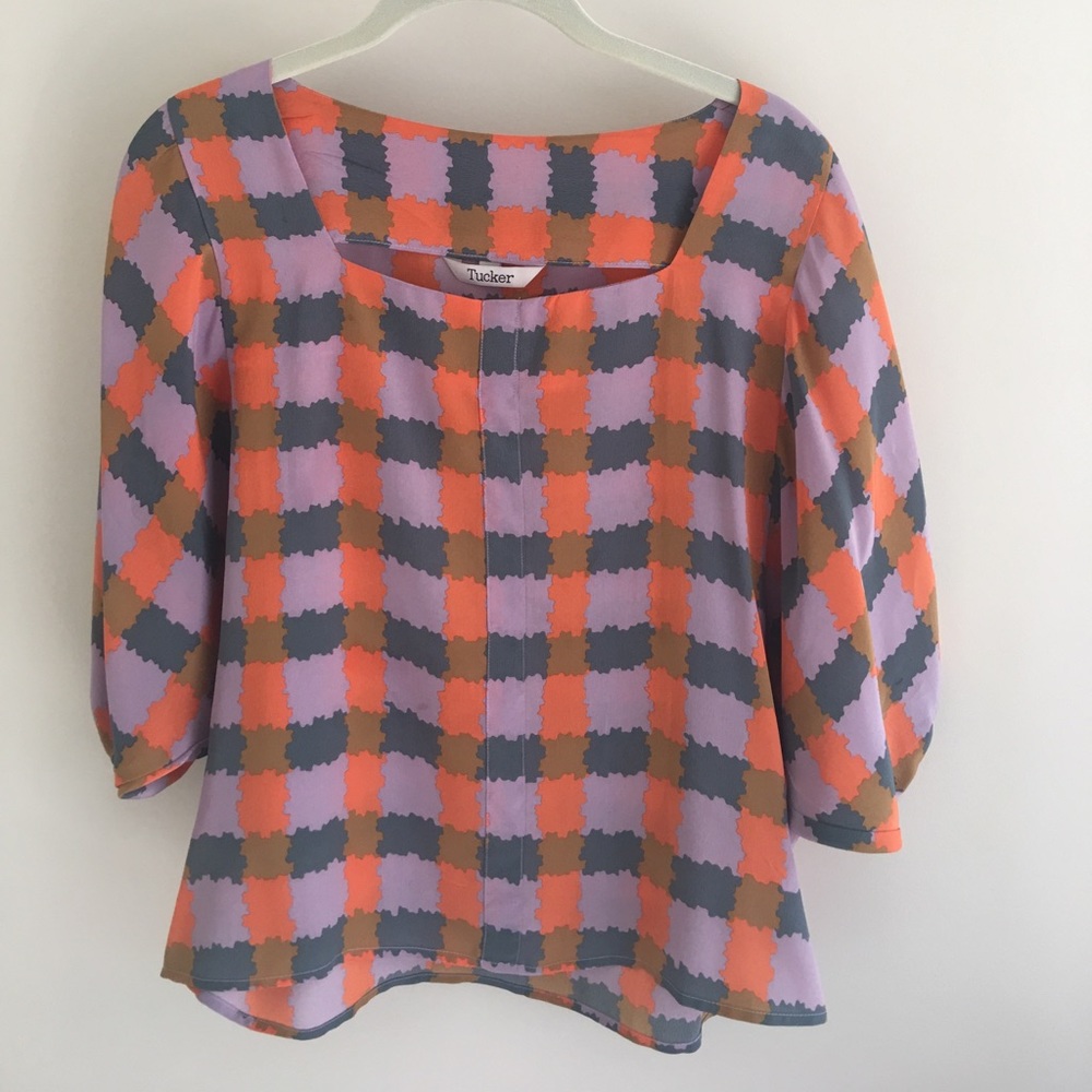 Tucker 100% Silk Short Sleeve Blouse