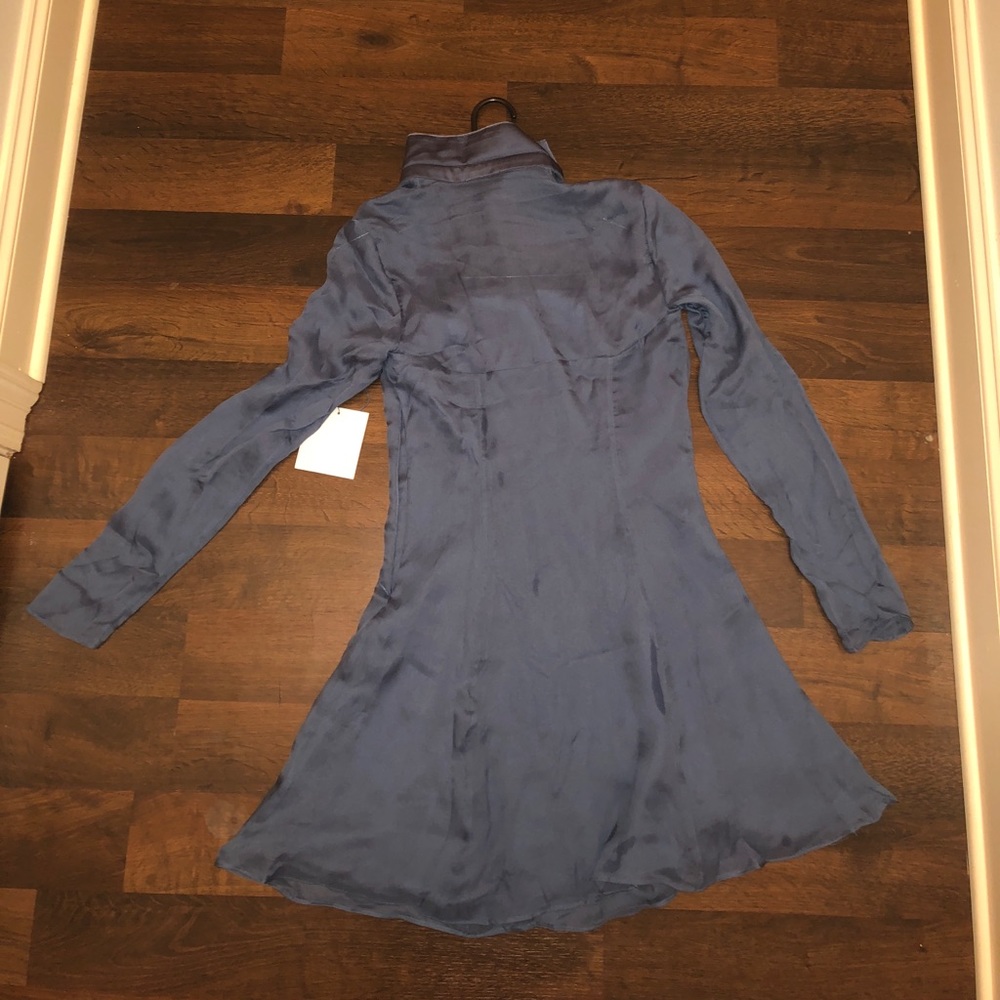 Light blue dress - Picture 3 of 4