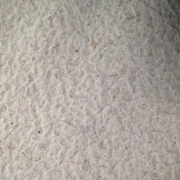 Meet your Posher, Micki - Picture 1 of 1