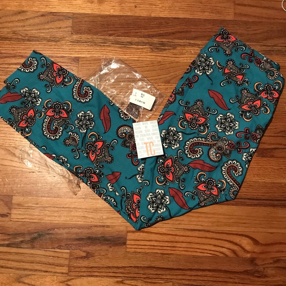 Lularoe TC paisley Leggings