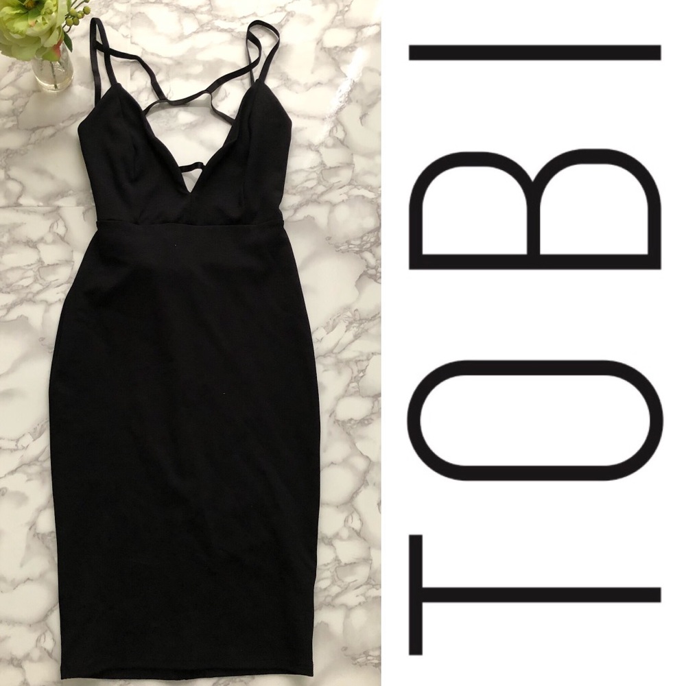 NWT Black body con “Tobi” Dress ✨
