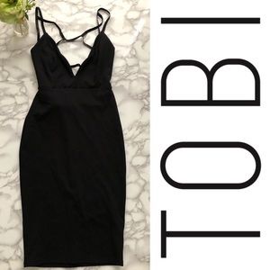 NWT Black body con “Tobi” Dress ✨
