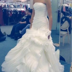 White by Vera Wang Wedding Dress