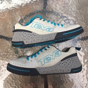 🏄🏼Teva Gnarkosi Lt. Grey Size 13 💦WATER SHOES