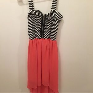 Minimi zip up dress size large