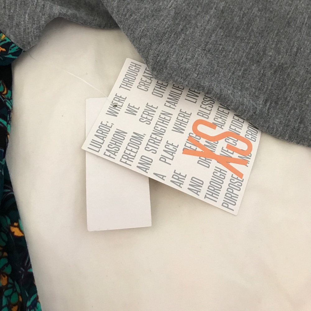 🌸NWT LuLaRoe Randy🌸 - Picture 4 of 4