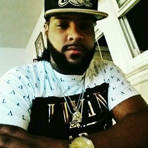 Meet your Posher, Ezequiel