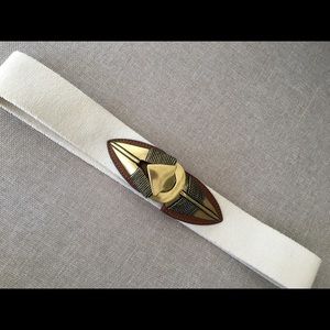 Urban Outfitters Gold Arrow Belt