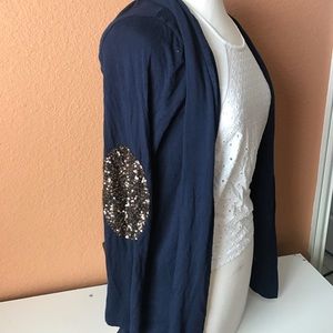 Adorable fall sweater!