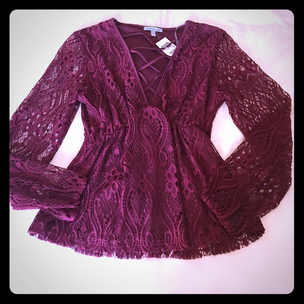 🎀NWT Charlotte Russe Lace Top🎀
