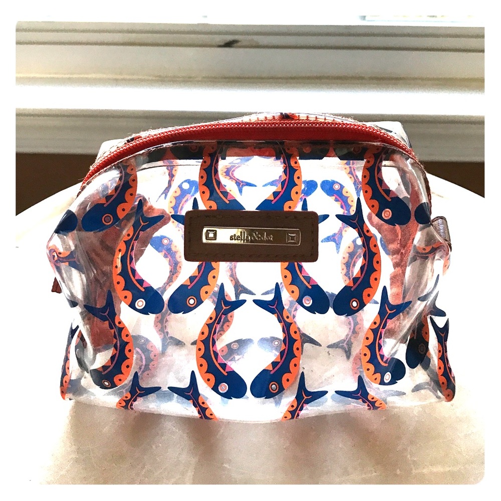 Stella and Dot clear zipper closure bag