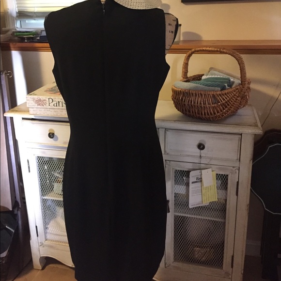 Black cocktail dress - Picture 4 of 5