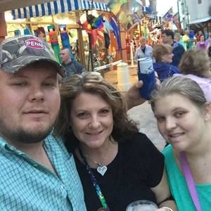 Meet your Posher, Katrina w