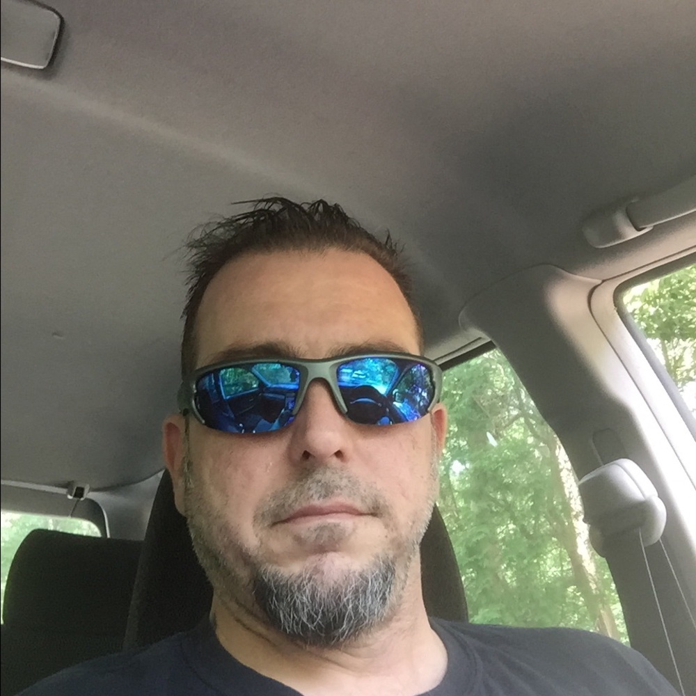 Meet your Posher, Jason