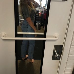 Vintage "mom jeans"
