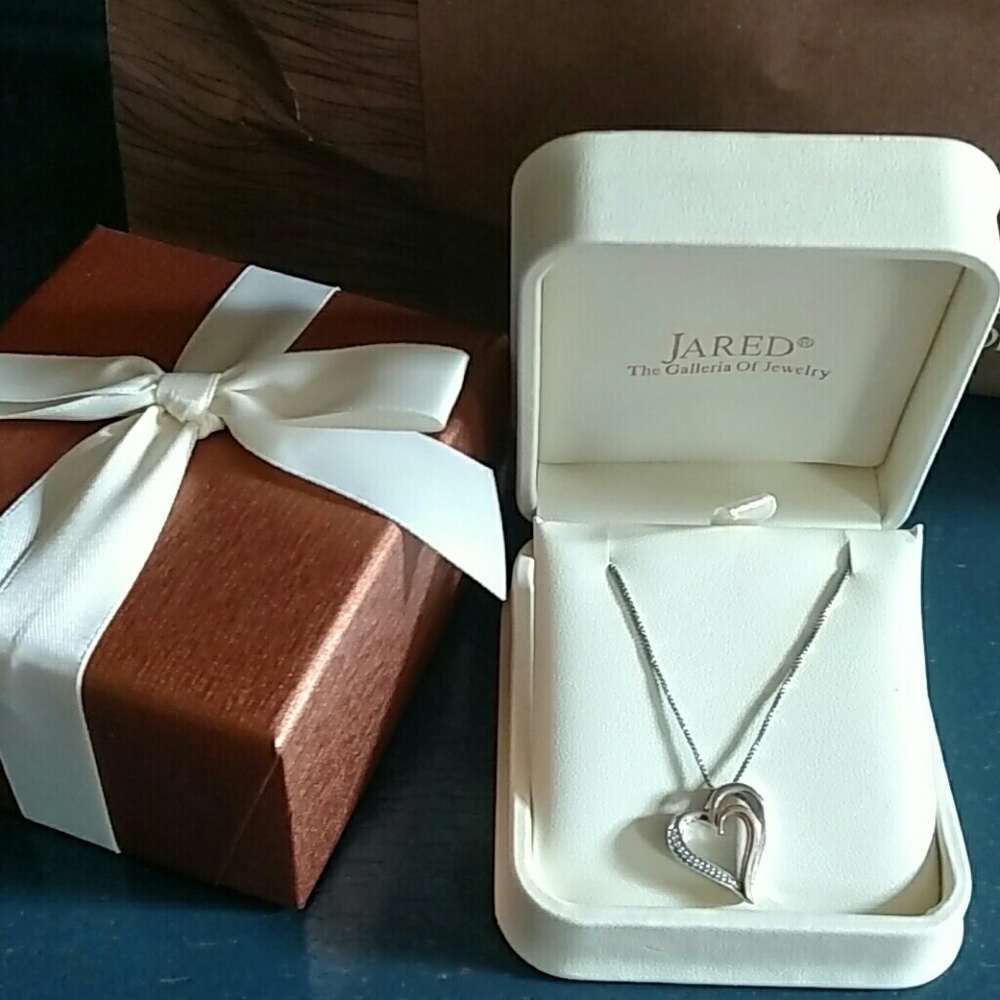 Diamond necklace