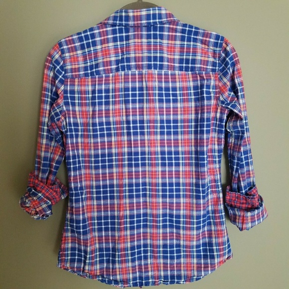 A&F Plaid Collared Button Down Top - Picture 2 of 5